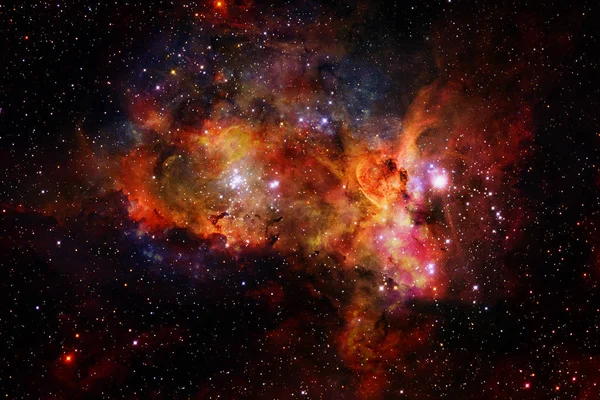 外层空间艺术。星云、星系和明亮的恒星在美丽的成分. — 图库照片