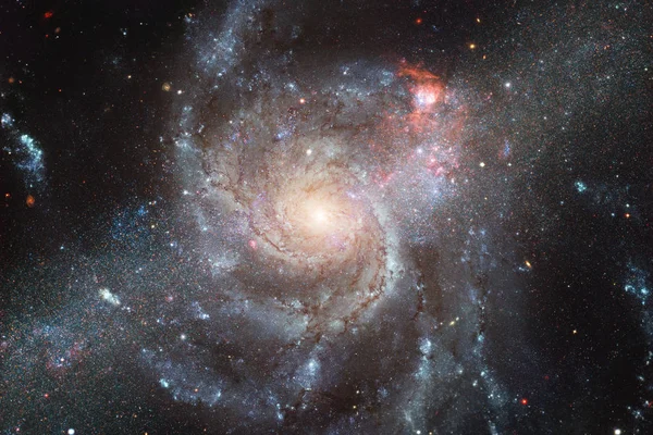 Hermosa galaxia y cúmulo de estrellas en la noche espacial . — Foto de Stock