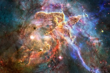 Harika Bulutsusu. Milyarlarca galaksi evrenin.