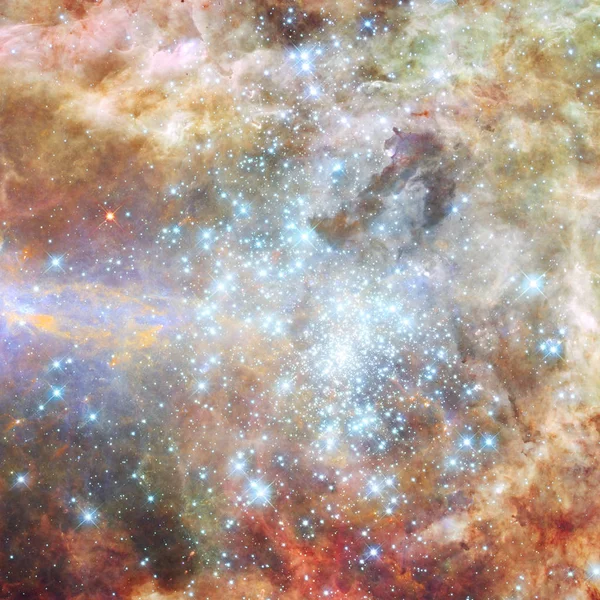 De belles nébuleuses dans l'espace. Éléments de cette image fournis par la NASA — Photo