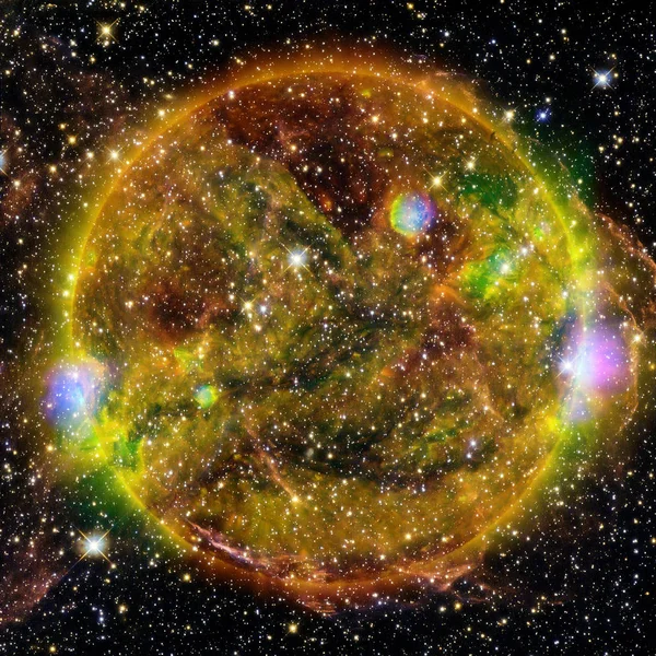 Estrela extremamente quente. Flaring of Sun. Elementos desta imagem fornecidos pela NASA — Fotografia de Stock