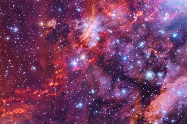 Derin uzayda bir yerde güzel bir galaksi. Kozmik duvar kağıdı. Bu görüntünün elementleri NASA tarafından desteklenmektedir