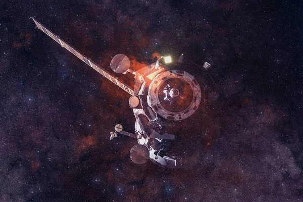 Uzay aracı uzaya fırlatıldı. Kozmos sanatı. Bu görüntünün elementleri NASA tarafından desteklenmektedir