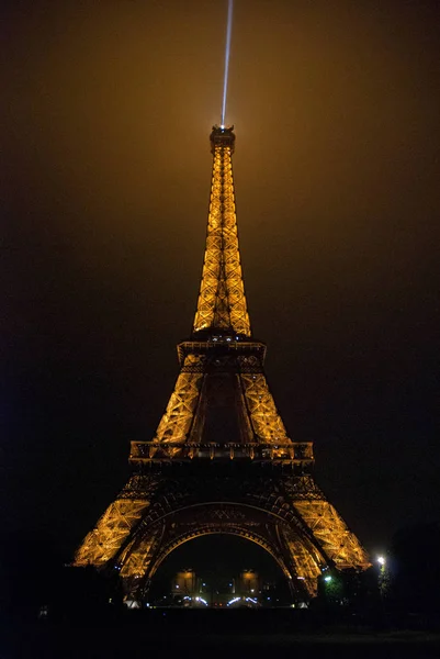 Lichtshow im Eiffelturm — Stockfoto