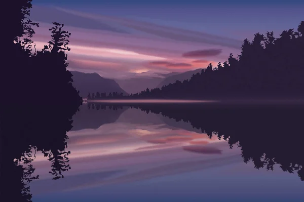 Захід сонця над відображенням озера — стокове фото