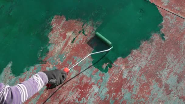 Female Worker Painting Metal Green Using Paintroller Closeup Hand Tool — Stock Video