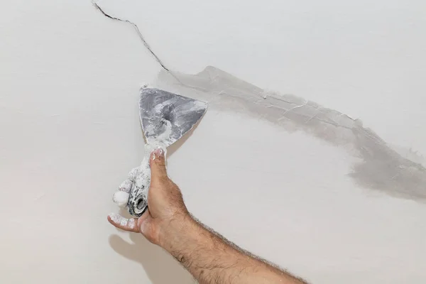 Worker Fixing Cracks Ceiling Spreading Plaster Trowel Selective Focus — Stock Photo, Image