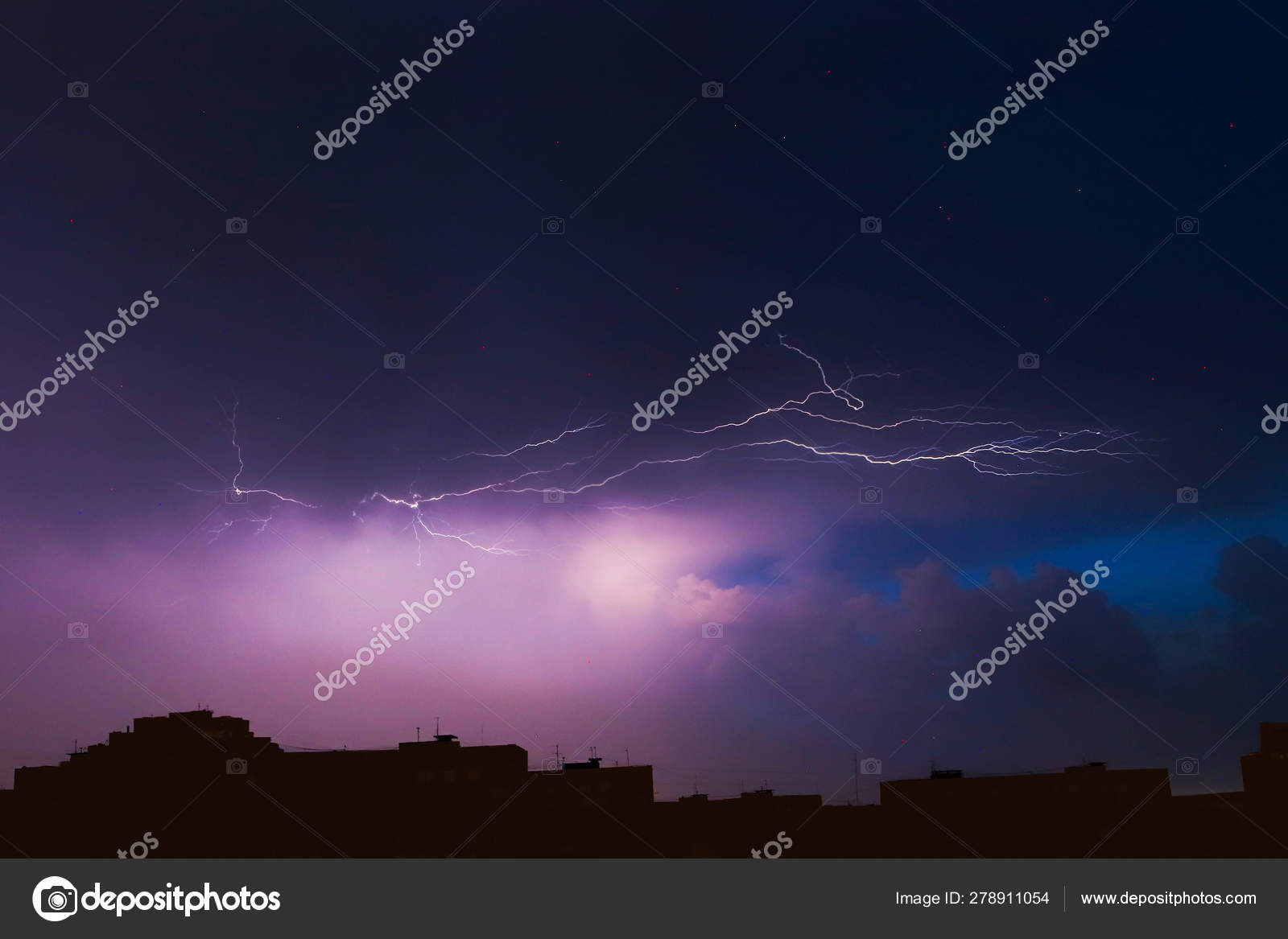 SCARICARE THUNDERCLOUDS