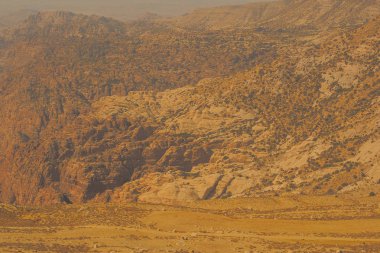 Wadi Dana rezerv tipik peyzaj. Wadi Dana Milli Parkı. Ürdün