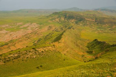 Gürcistan ve Azerbaycan arasındaki sınırda Hills