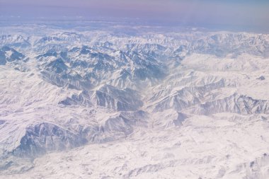 Iran ve Türkiye arasındaki sınırda güzel karlı dağlar