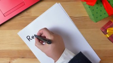 İllüstrasyon, yeni yıl, Erkek el yazma bir defter, 2019 sonuçları.