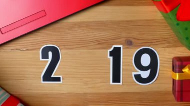 İllüstrasyon, yeni yıl, Erkek el 2019 Çin İngiliz bayrağı, ülke topu, masaya koymak