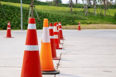 Plastik Trafik Konileri Otopark Içine Sinyal