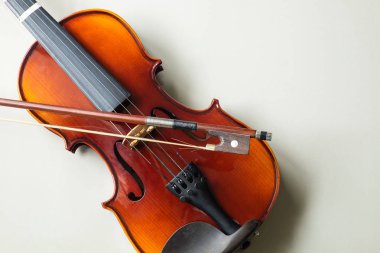 İzole Beyaz Keman Klasik Yaylı Müzik enstrüman