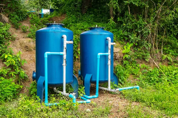 Dağdaki Su Tankları, Kentsel Su Sistemi ve Boru Hatları