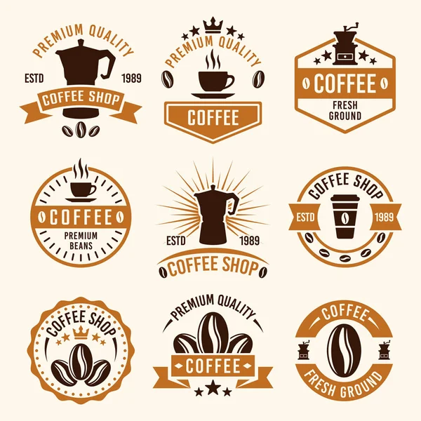 コーヒー色のベクトル ラベル、バッジ、エンブレム — ストックベクタ