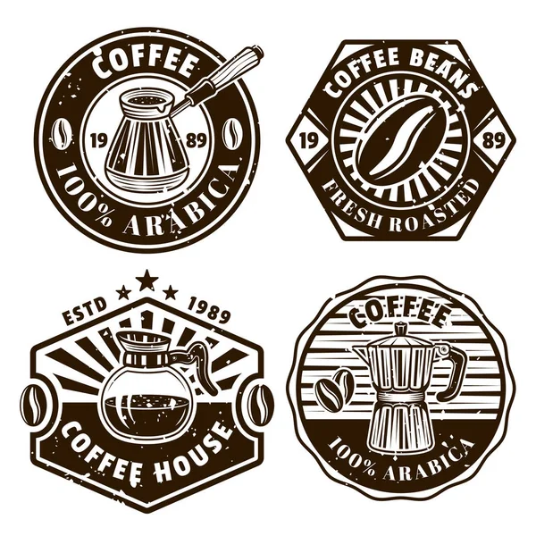 Sada pro kávu čtyř vektorových emblémů, odznaky, štítky — Stockový vektor