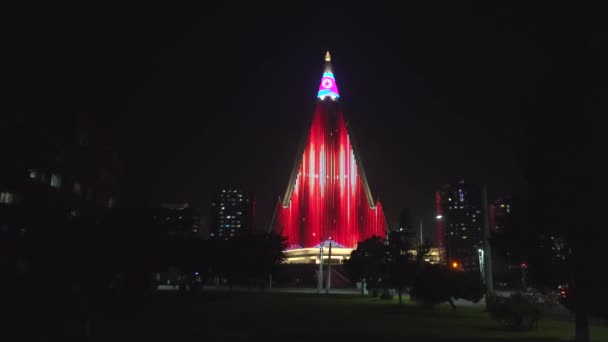 Ağustos 2018 Hotel Ryugen Çekim Pyongyang Kuzey Kore Gece Işıklı — Stok video