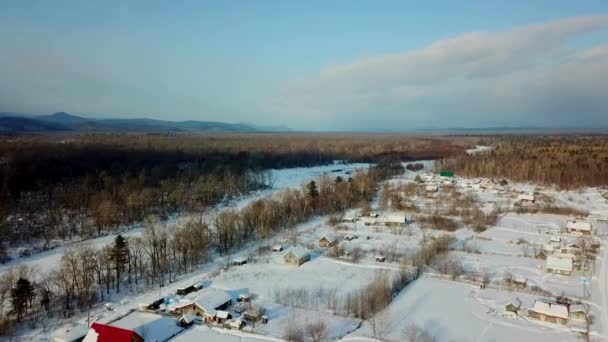 令人惊叹的鸟瞰克拉斯尼村 俄罗斯 克拉斯尼是滨海区符拉迪沃斯托克 Udege 的首都 是北方的土著小民族 村子坐落在河上葛欧德 — 图库视频影像