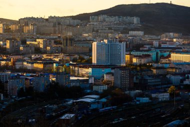 Ekim, 2018 - Murmansk, Rusya Federasyonu - Murmansk Kuzey Kutup Dairesi bulunan dünyanın en büyük şehridir. Murmansk Barents Denizi'nin Kola Bay rocky Doğu kıyısında yer alan.