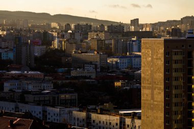 Ekim, 2018 - Murmansk, Rusya Federasyonu - Murmansk Kuzey Kutup Dairesi bulunan dünyanın en büyük şehridir. Murmansk Barents Denizi'nin Kola Bay rocky Doğu kıyısında yer alan.