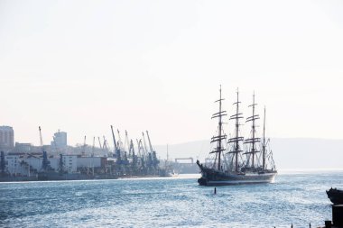 Ocak, 2018 - Vladivostok bağlantı noktası dört direkli barque 