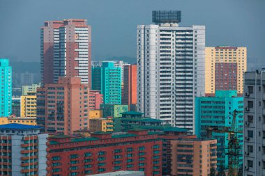 Kuzey Kore, Pyongyang - Kuzey Kore'nin başkenti Pyongyang'a orta kesiminde çekim panoramik