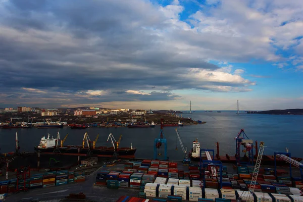 Vladivostok Rusia Julio 2013 Vladivostok Commercial Sea Port Terminales Contenedores — Foto de Stock