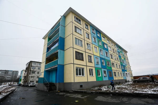 2013 Vladivostok Desarrollo Residencial Paneles Vladivostok Casas Ladrillo Calles Zonas — Foto de Stock