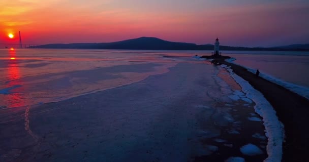 Luchtfoto Panoramisch Bovenaanzicht Van Tokarev Vuurtoren Vladivostok Vuurtoren Bevindt Zich — Stockvideo