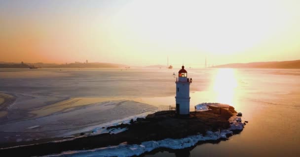 Tokarev Lighthouse Vladivostok Içinde Iyi Hava Panoramik Manzaralı Deniz Feneri — Stok video