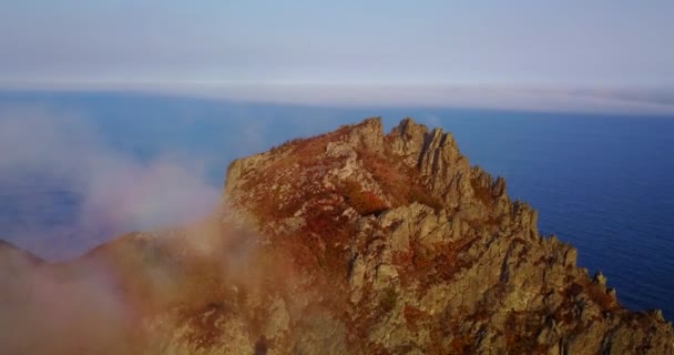 Top Vista Areal Voando Sobre Falésias Monte Kalancha Reserva Biosfera — Vídeo de Stock