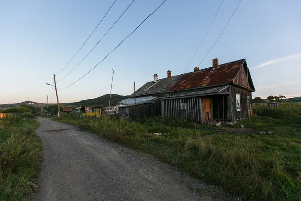 Casa Satului Din Lemn Grădina Vară — Fotografie, imagine de stoc
