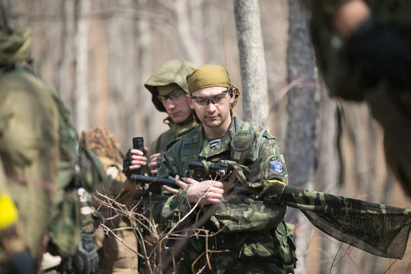 Ноябрь 2014 Россия Активные Военные Учения Лесу Стрельба Армии Осеннем — стоковое фото