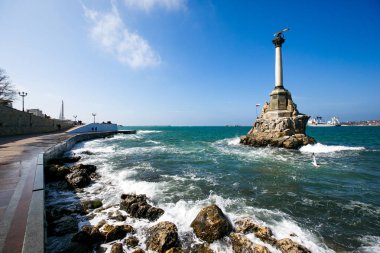 Mart 2014 - Sevatopol - Siatopol seti yakınlarındaki batık gemilerin anıtı