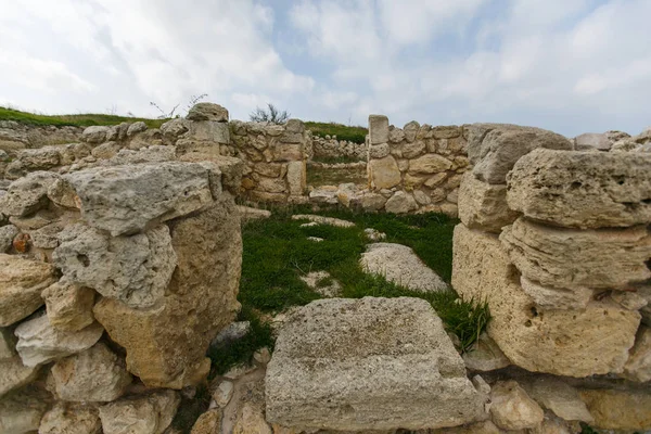 Marzec 2014 Sevastopol Ruiny Historycznego Pomnika Nekropolii Chersońskiej Sewastopolu — Zdjęcie stockowe