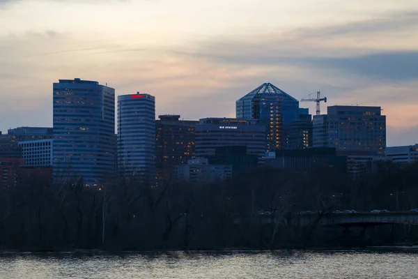 2016年春 ワシントンDc アメリカ Evening Arlington District Skyscrapers Lights Washington — ストック写真