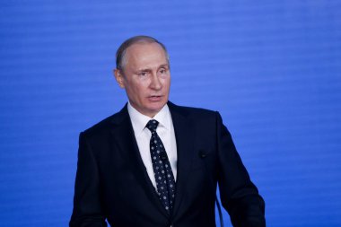Eylül 2016 - Vladivostok, Rusya - Rusya Devlet Başkanı Vladimir Putin. Putin, Vladivostok 'ta düzenlenen Doğu Ekonomi Forumunda gazetecilerin sorularını yanıtladı