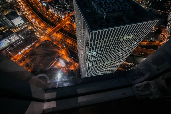 Потрясающий Вид Ночной Город Прекрасным Освещением — стоковое фото