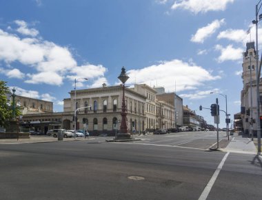 Sturt Street, Ballarat, Victoria, Avustralya konumundan Lydiard Street görünümü