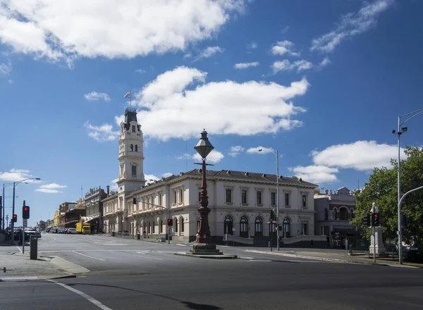 Ballarat kentinde Lydiard Caddesi 'nin görünümü, Victoria, Avustralya