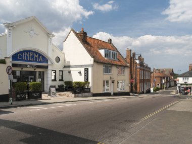 Beccles, Suffolk, İngiltere, Temmuz 2018 - eski sinema ve Saltgate, Beccles, Suffolk, İngiltere'de tarihi binalar