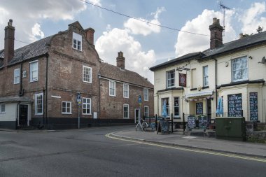 Beccles Suffolk, İngiltere, Temmuz 2018 - The Caxton Arms kamu evde Pazar kasaba Beccles, Suffolk, İngiltere