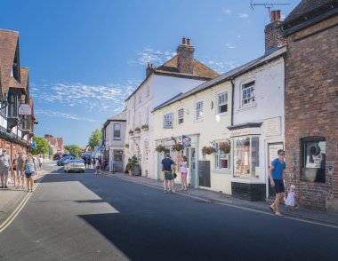 Arundel kasaba, West Sussex, İngiltere'nin sokak görünümü