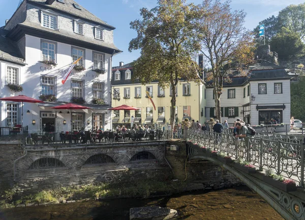 Pintorescos Edificios Puente Largo Del Río Rur Centro Histórico Monschau — Foto de Stock