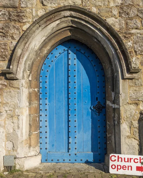Blå Dubbade Dörren Till Holy Cross Church Bearsted Kent Storbritannien — Stockfoto