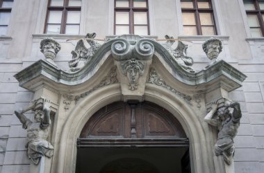 Dekoratif Kapı Surround