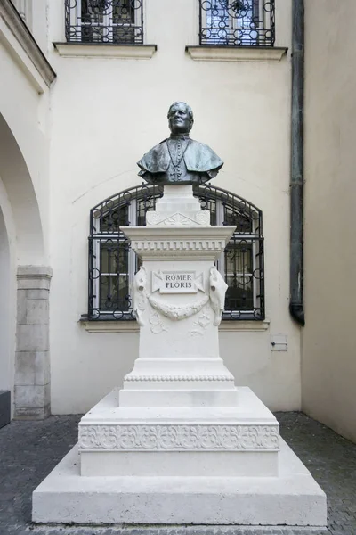 Monumento a Romer Floris, Bratislava, Eslovaquia —  Fotos de Stock