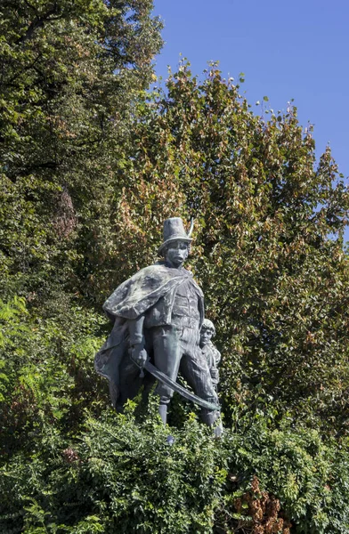 Standbeeld van Joseph Speckbacher, Hall in Tirol, Oostenrijk — Stockfoto